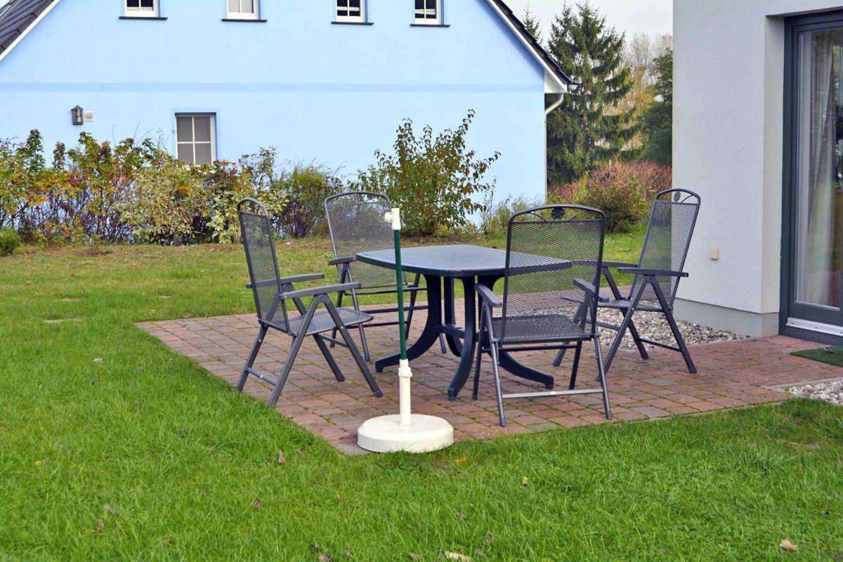 Reetdachhaus Im Fischerdorf Freest Ngoại thất bức ảnh