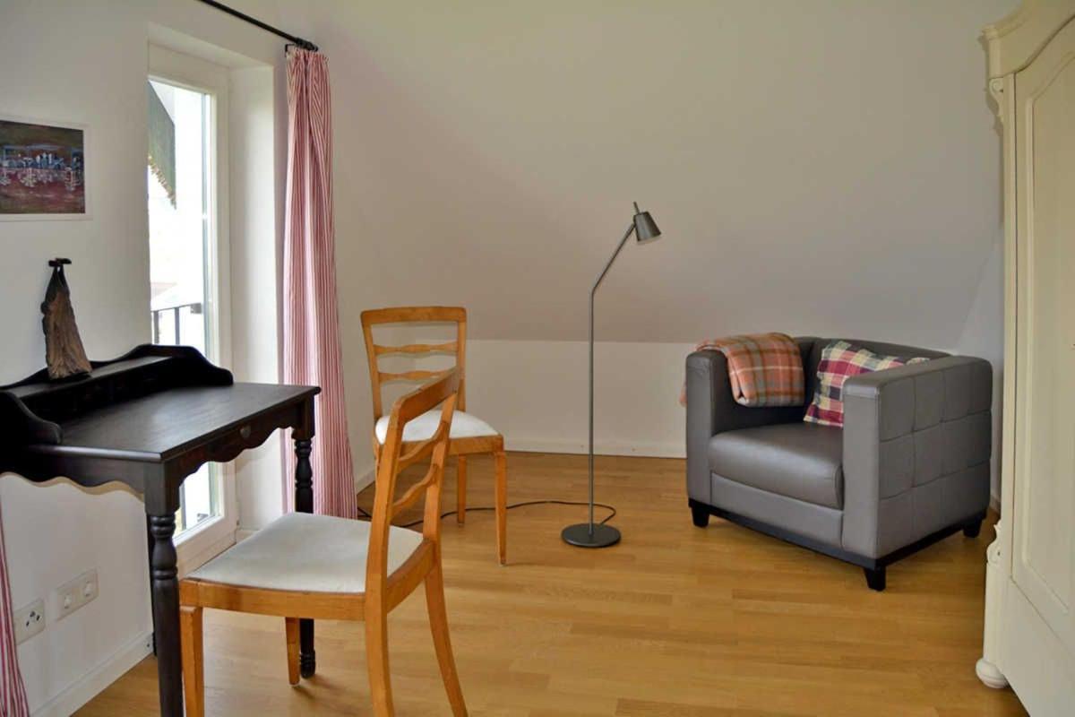 Reetdachhaus Im Fischerdorf Freest Ngoại thất bức ảnh